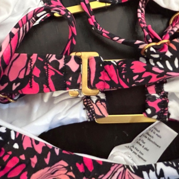 L*Space Trinity One Piece Cutout Swimsuit Butterfly Design Size S - NWT - Picture 10 of 16